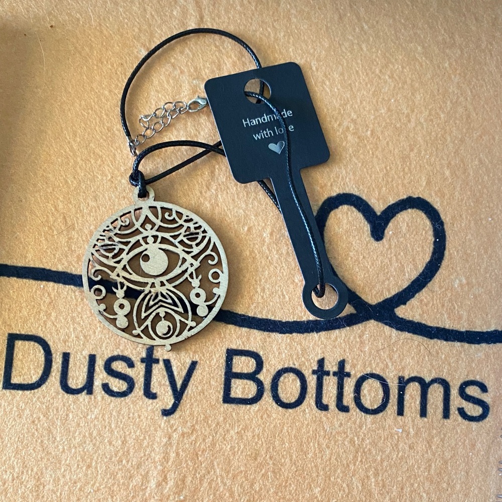 Handmade Eye Pendant Necklace